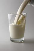 glass-of-milk-000005523842large-21